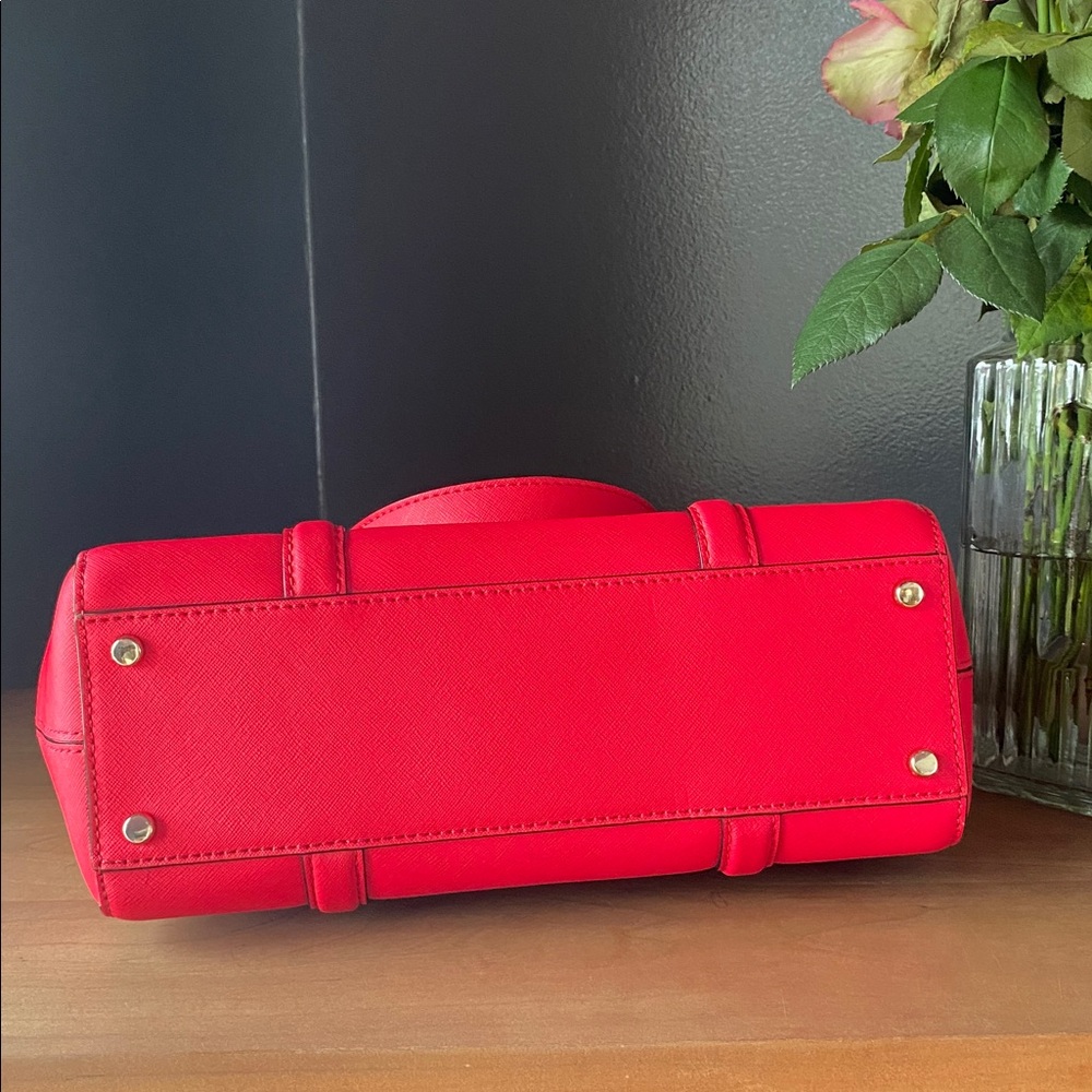 Kate Spade Bright Pink Purse - Picture 6 of 15